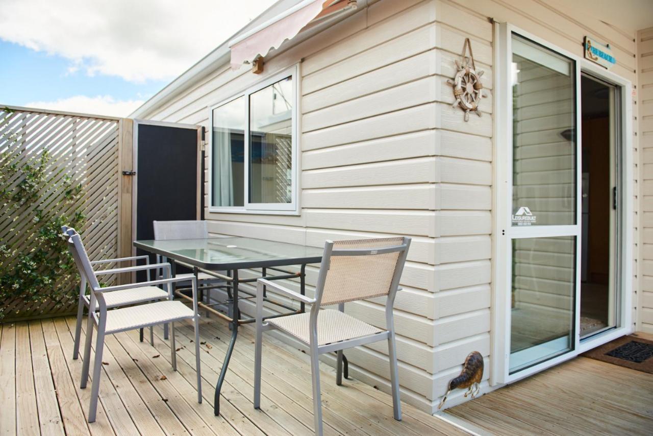 Orewa Kiwi Cabins מראה חיצוני תמונה