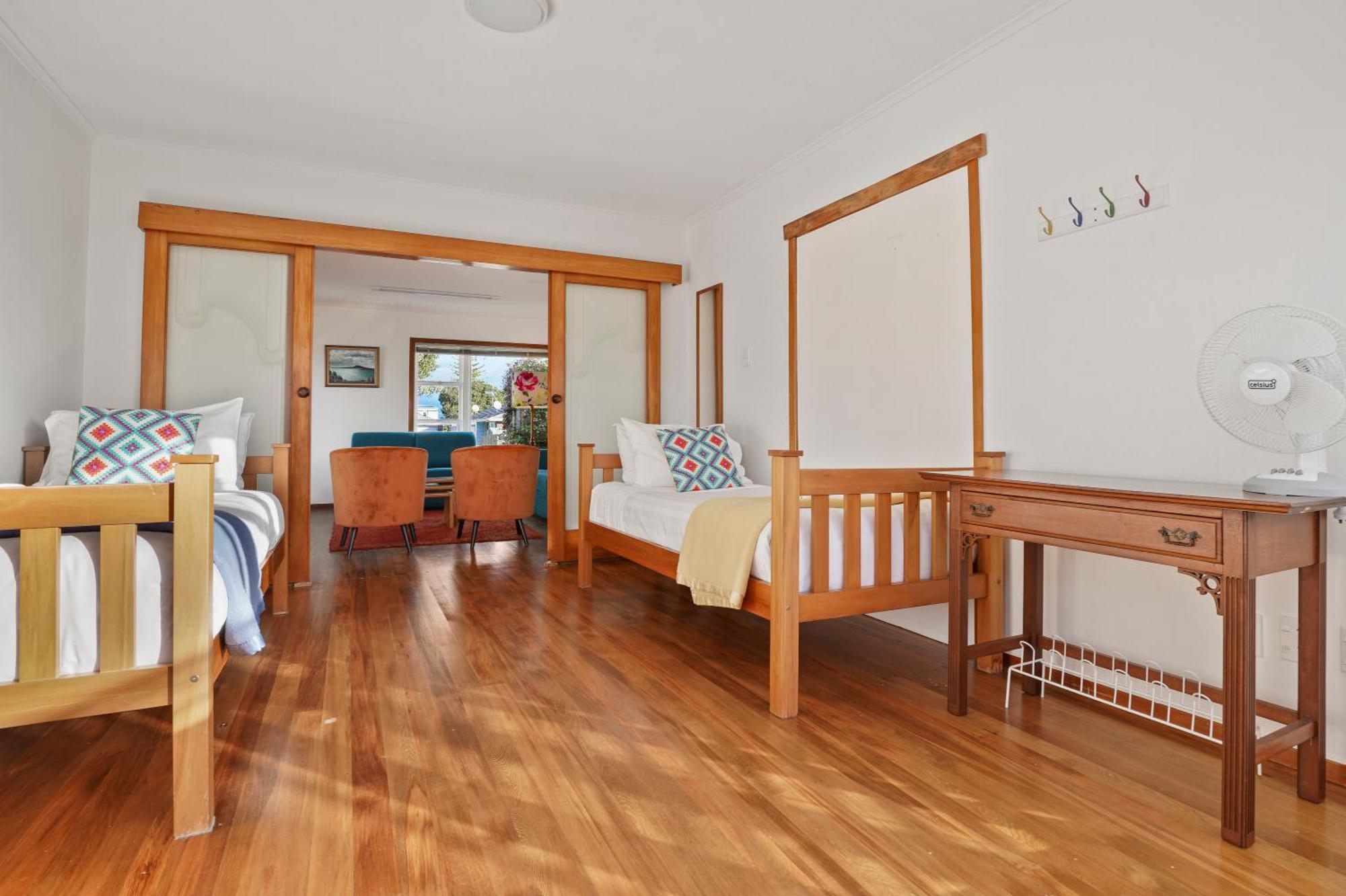 Orewa Kiwi Cabins חדר תמונה