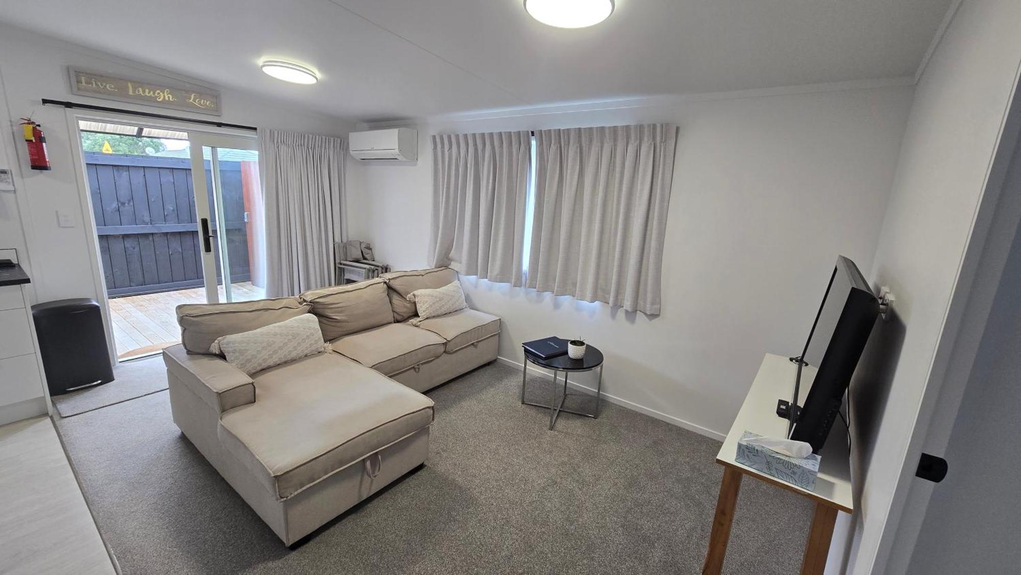 Orewa Kiwi Cabins מראה חיצוני תמונה